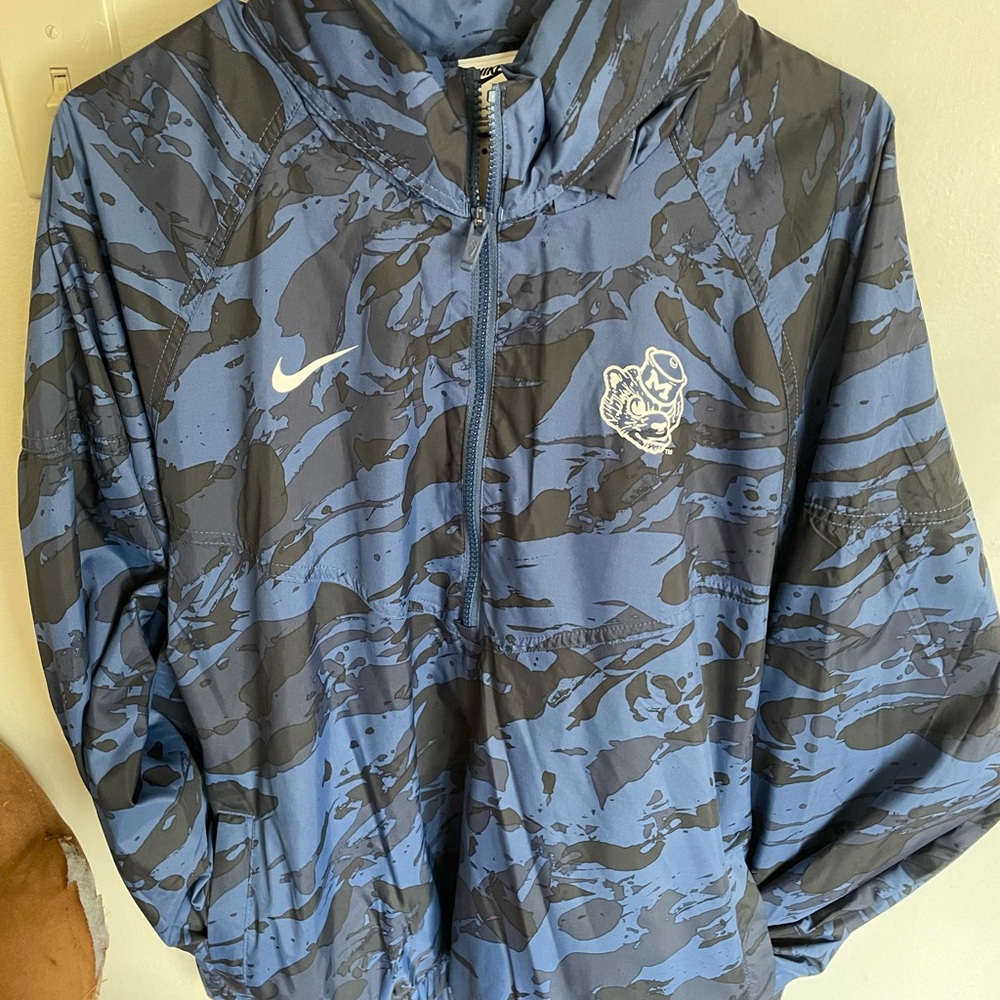Michigan wolverines Nike men’s NCAA 1/2 zip windbreaker L